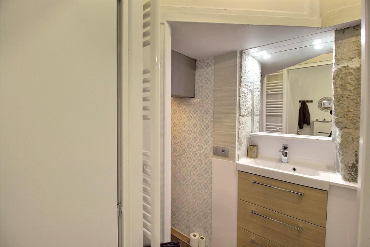 Appartement De Charme Dans Immeuble Haussmannien Perigueux Exterior photo