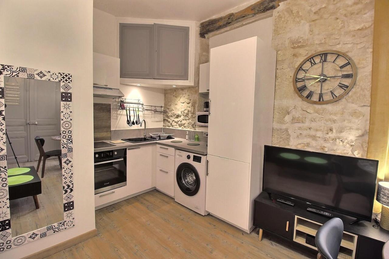 Appartement De Charme Dans Immeuble Haussmannien Perigueux Exterior photo
